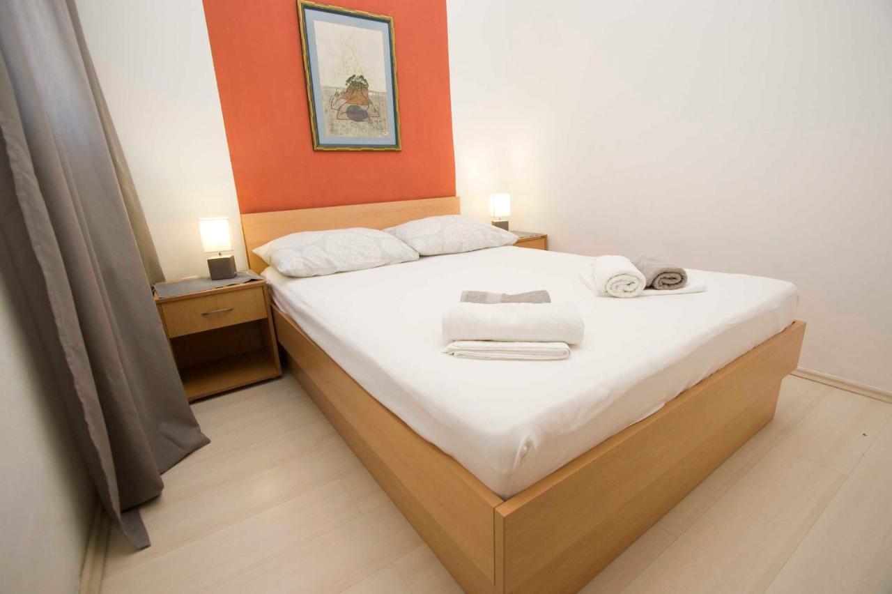 Apartman Mia I Toni ماكارسكا المظهر الخارجي الصورة